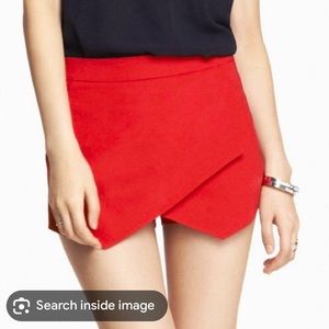 Express red skort size 4